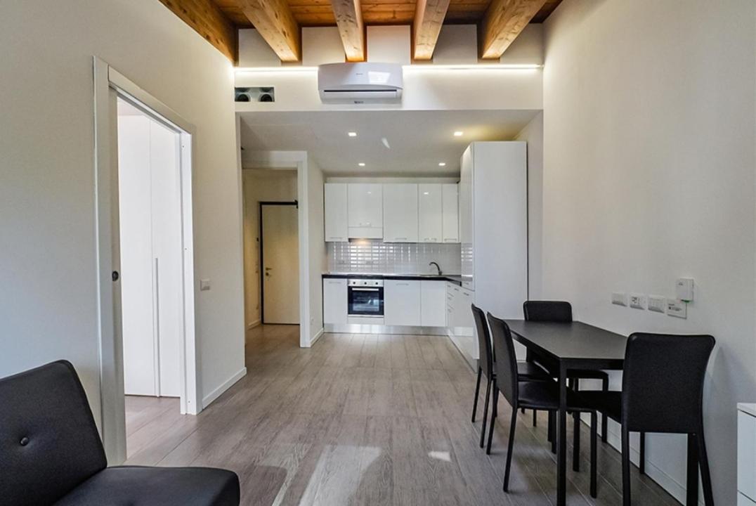 Lux Apartment 2 Milano Metro M2 Exteriör bild